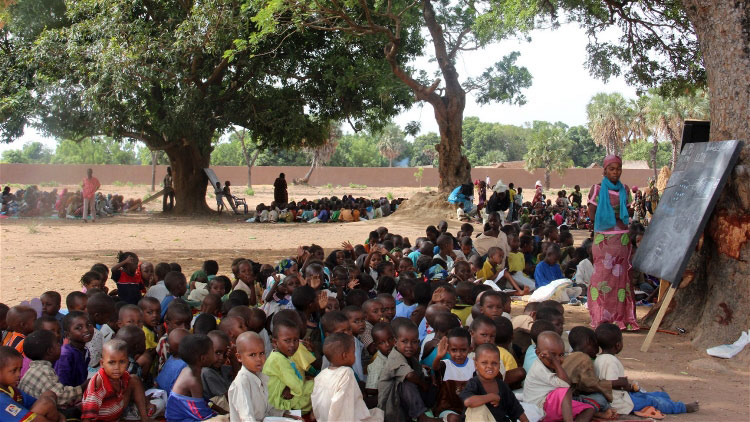 중앙아프리카공화국(CAR) 난민을 위한 학교가 절실합니다.jpg